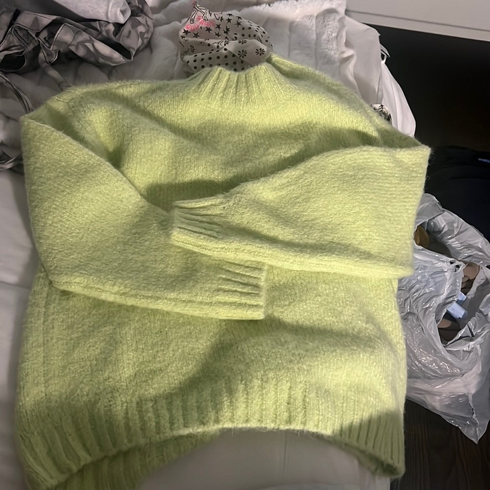 Super soft pistola sweater